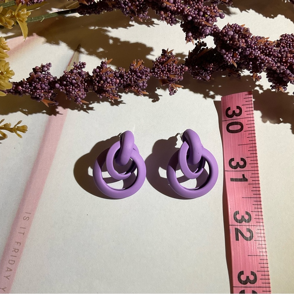 Lilac Knotted Stud Earrings - Picture 4 of 4